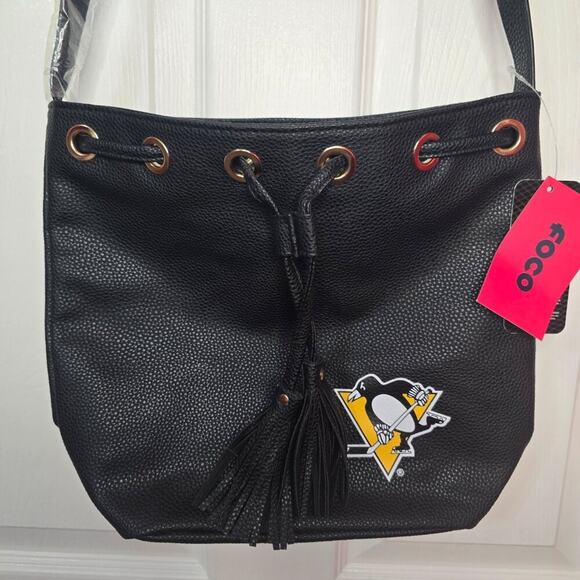 NHL Foco Pittsburgh Penguins Marbled Leather Cross Body Purse - Picture 7 of 7